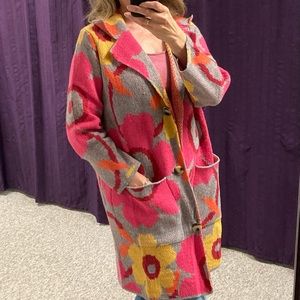 Floral Printed button down cardigan with front pockets